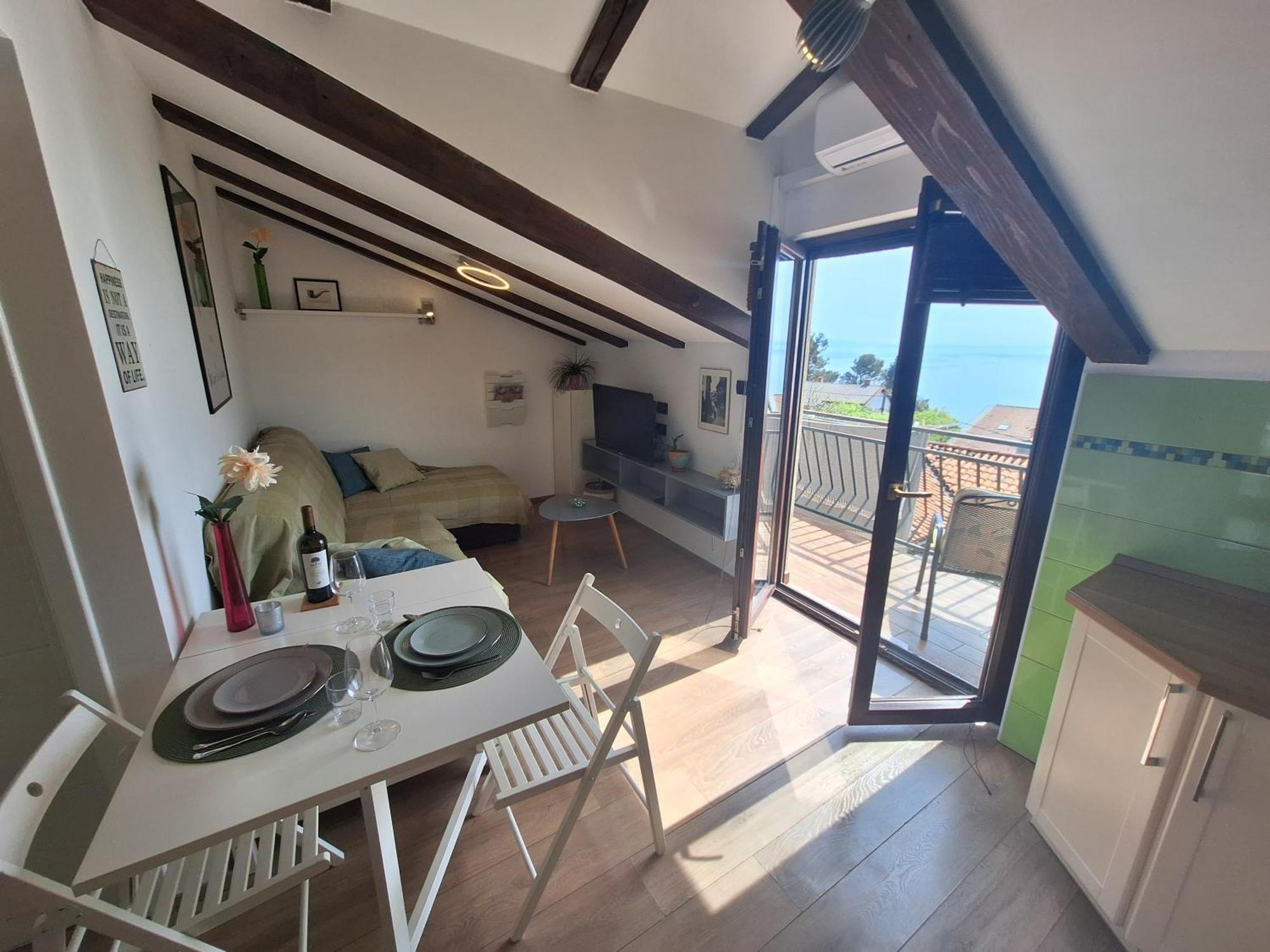 Appartamento Fenix - Stunning View, Great Location & Free Parking Abbazia Esterno foto